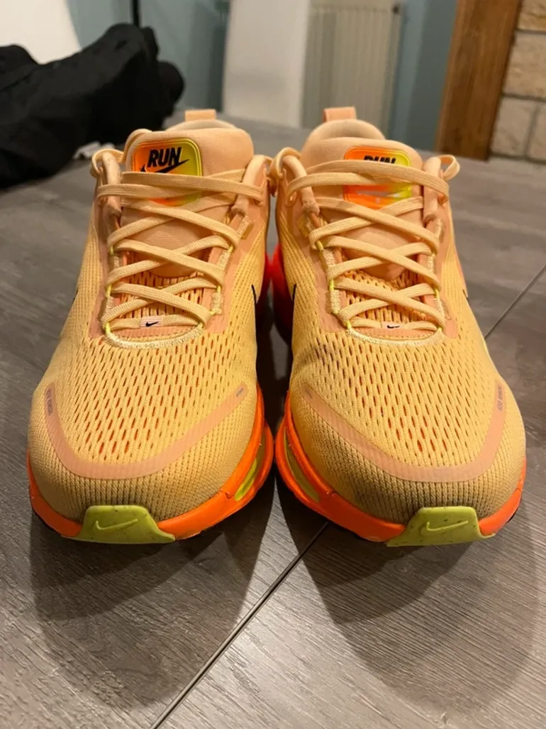 Tweedehands Nike Vomero 18 bike — afbeelding 4 van 7