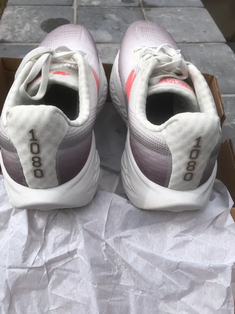 New Balance 1080 v14 bike d'occasion — image 4 sur 15