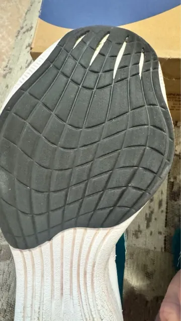 Saucony Vaporfly Next% 2 bike usato — immagine 12 di 14