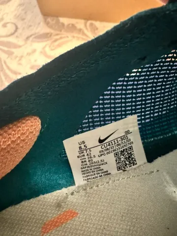 Saucony Vaporfly Next% 2 bike usato — immagine 6 di 14