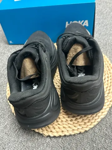 Hoka Bondi 9 X-wide bike usato — immagine 5 di 5