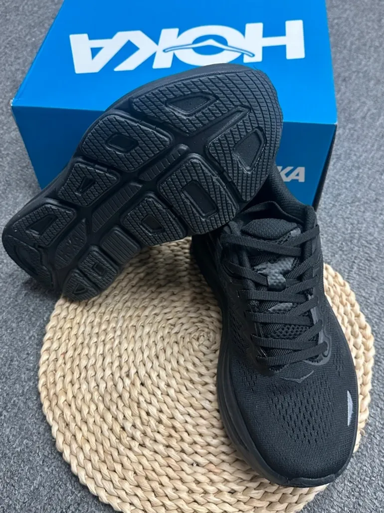 Hoka Bondi 9 X-wide bike usato — immagine 3 di 5