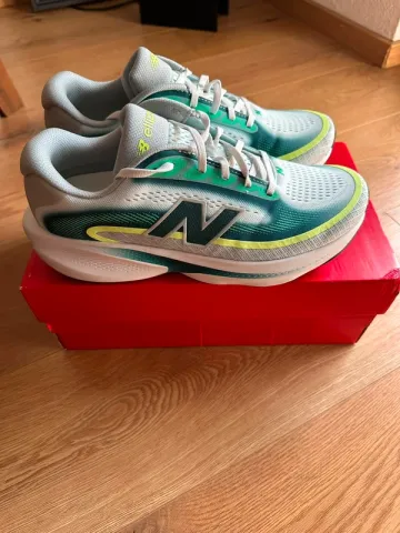 Gebrauchtes New Balance Ellipse V1 bike — Bild 2 von 9