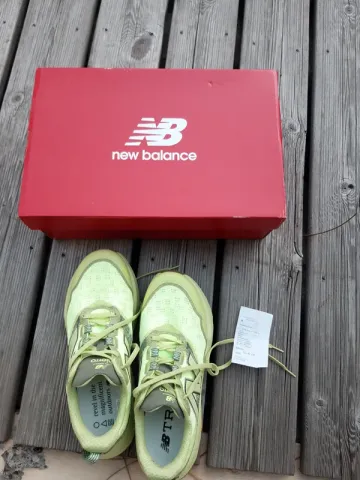 Used New Balance Fresh Foam X Hierro v9 bike — image 1 of 15