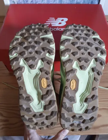 Used New Balance Fresh Foam X Hierro v9 bike — image 9 of 15