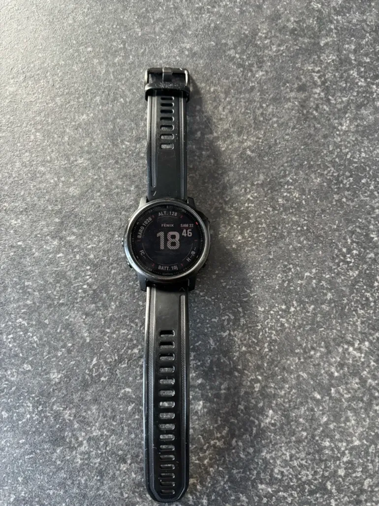 Used Garmin Fenix 6S Pro bike — image 2 of 4