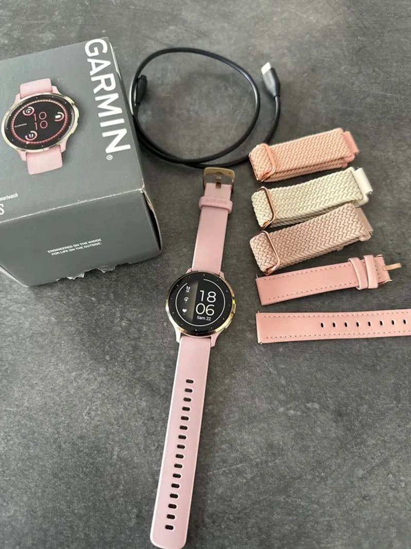 Used Garmin Venu 3S Electronics