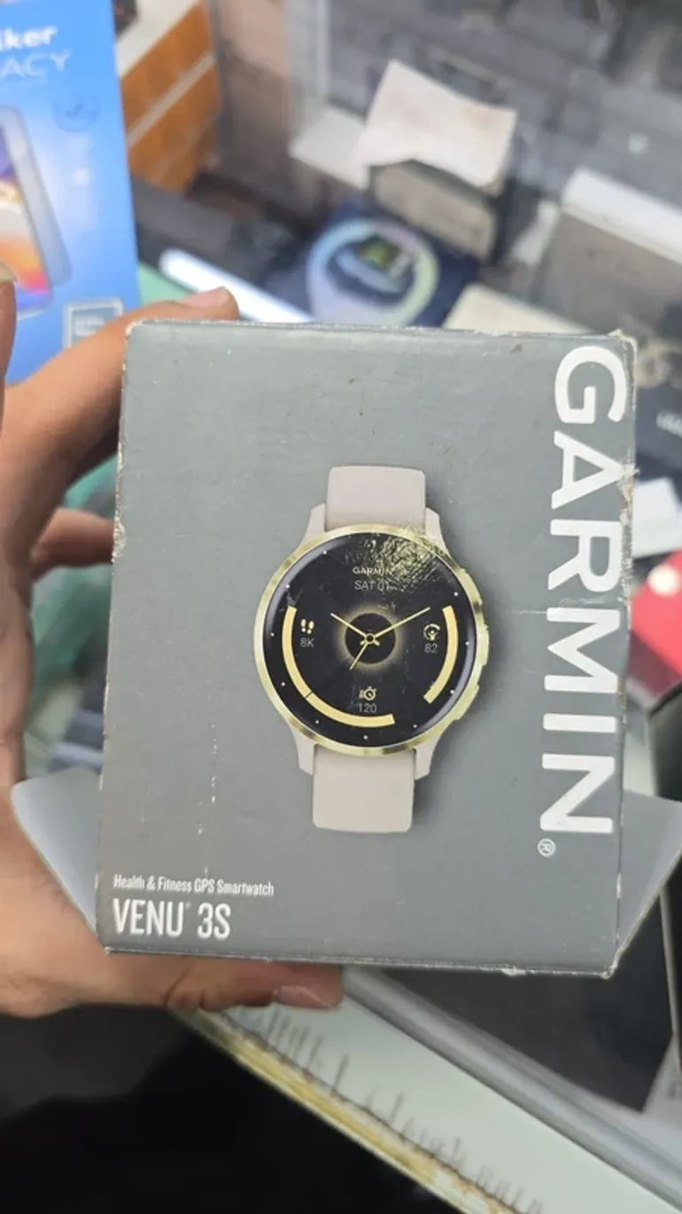 Used Garmin Venu 3s bike — image 2 of 3