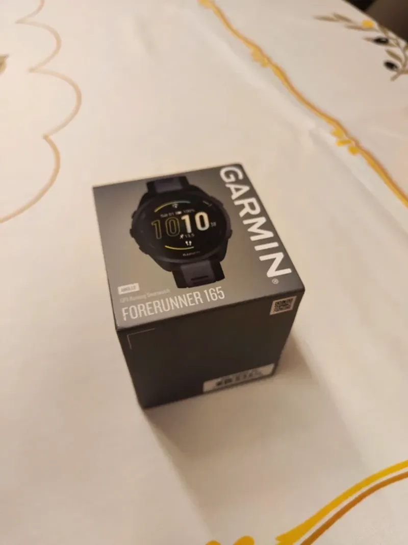 Used Garmin Forerunner 165 Electronics