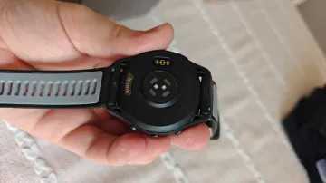 Used Garmin Forerunner 265 bike — image 4 of 5