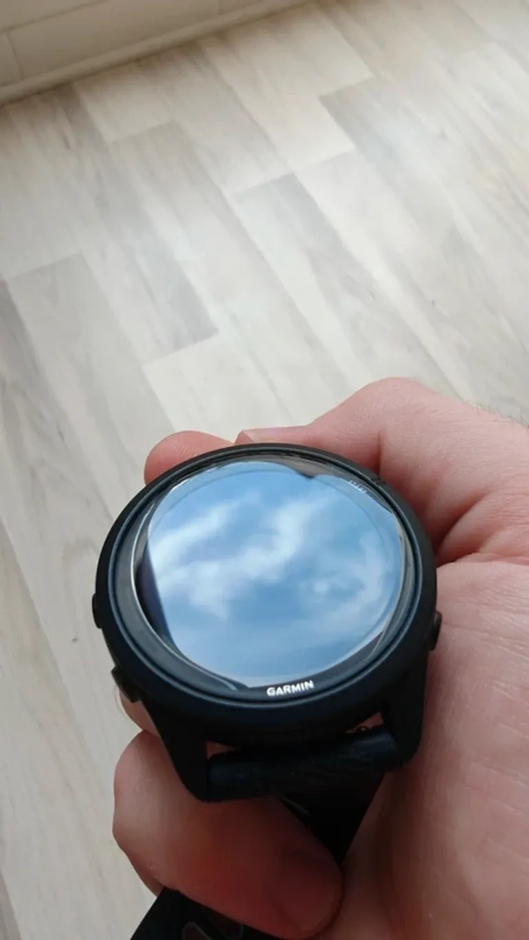 Used Garmin Forerunner 265 bike — image 3 of 5