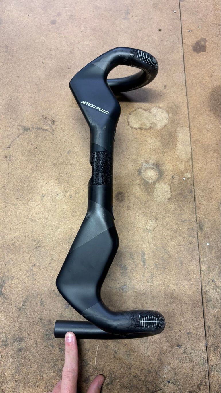 Used Ascent Aeroo Road 2026 bike — image 1 of 4