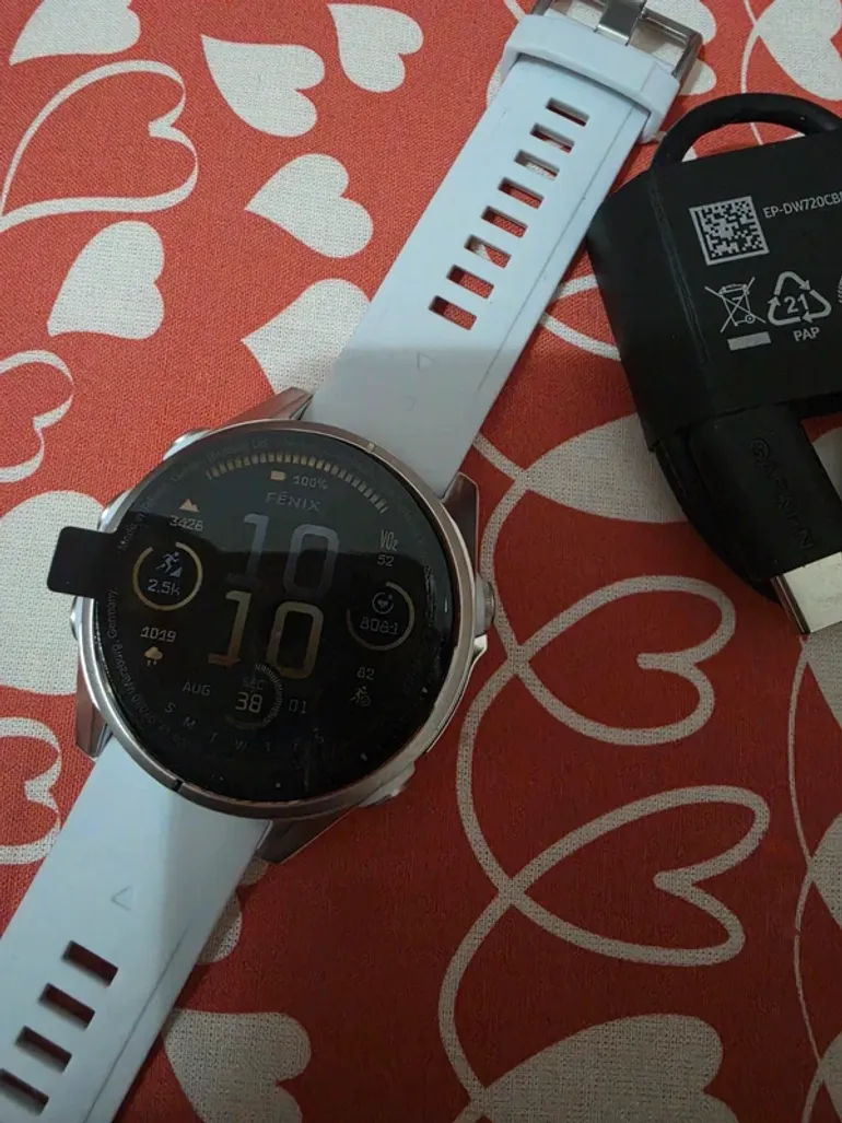 Used Garmin fenix 8 bike — image 2 of 8