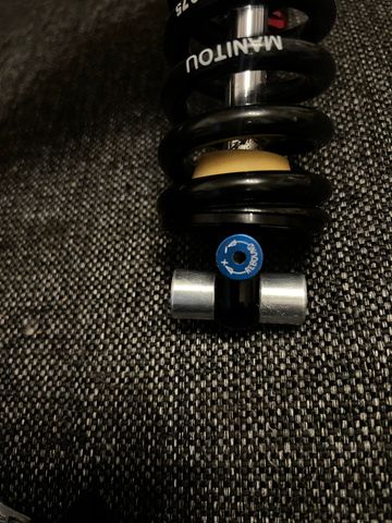 Used Manitou Swinger 2008 bike — image 3 of 6