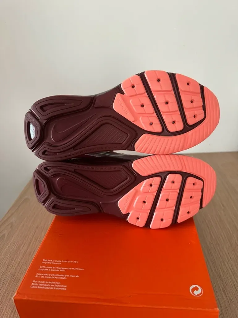 Nike Structure 26 SE bike usato — immagine 5 di 8