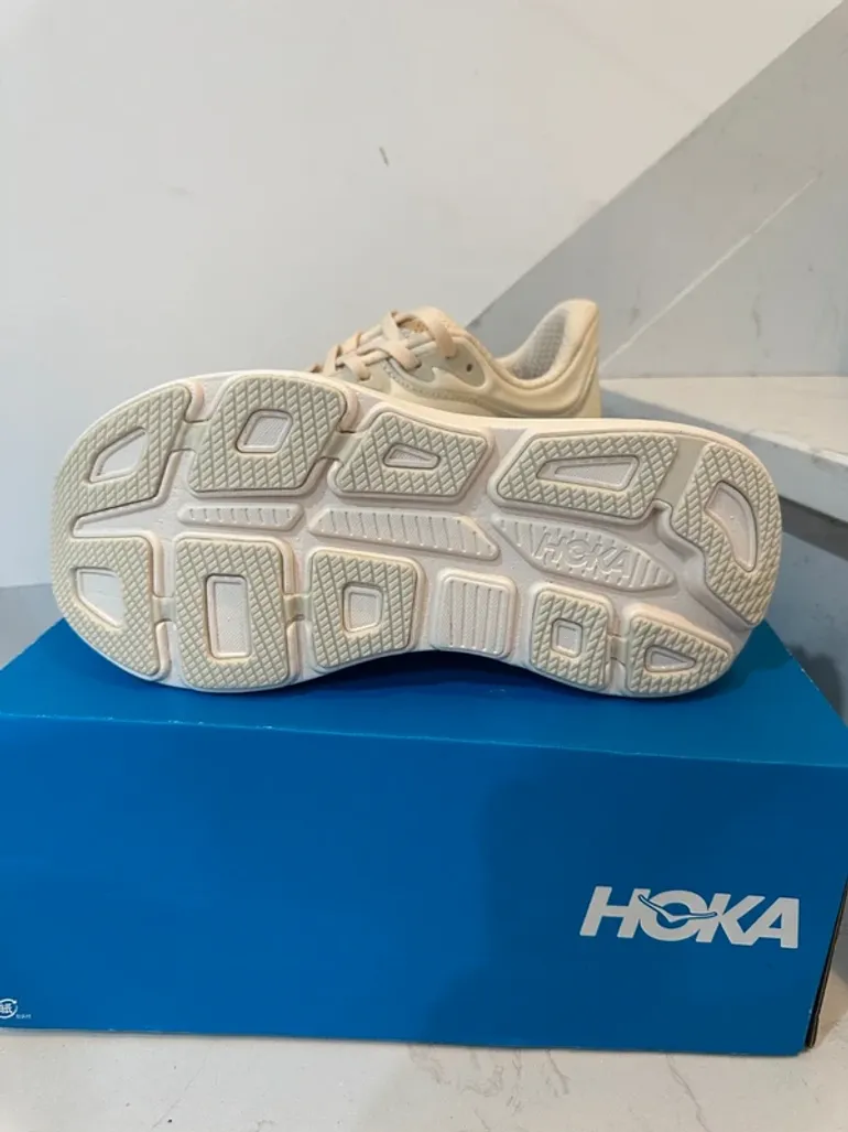 Used Hoka Bondi 9 bike — image 4 of 5