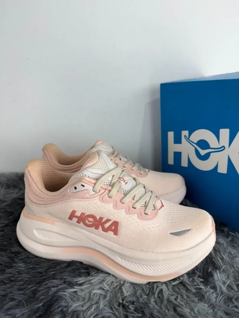 Used Hoka Bondi 9 Running Shoes