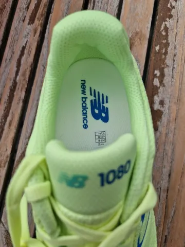 Used New Balance 1080 V15 bike — image 3 of 7