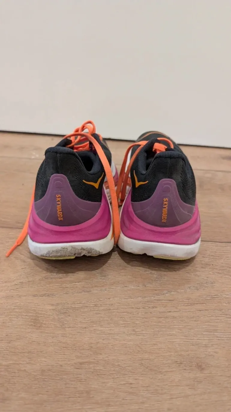 Hoka Skyward X bike usato — immagine 4 di 8