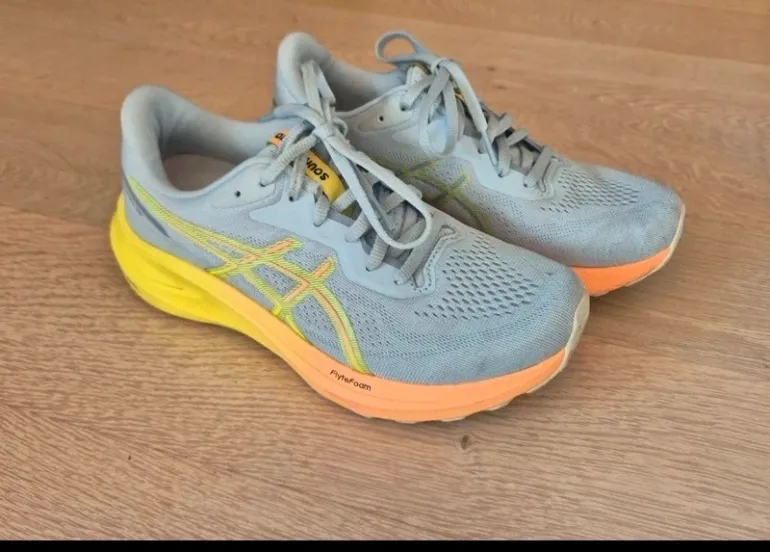 Asics Damen Laufschuhe bike usato — immagine 2 di 7
