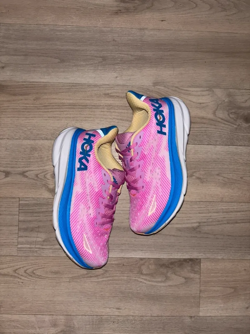Gebrauchtes Rose Clifton 9 Running Shoes
