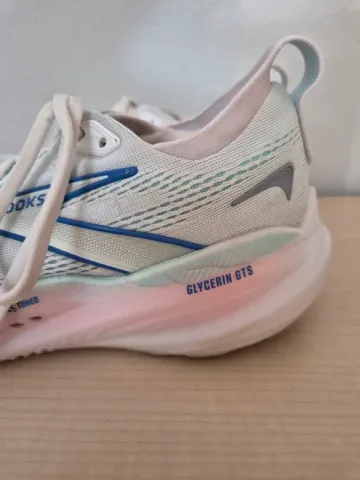 Used Brooks Glycerin GTS 22 bike — image 2 of 3