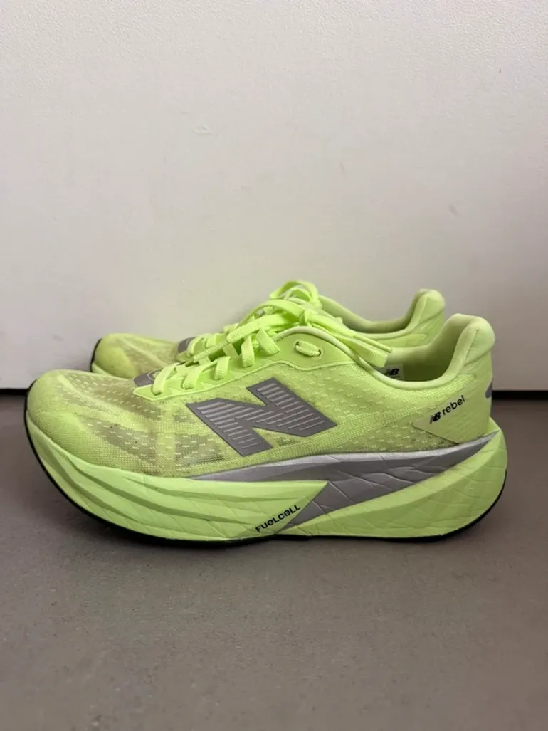 New Balance Rebel V5 bike de segunda mano — imagen 3 de 6