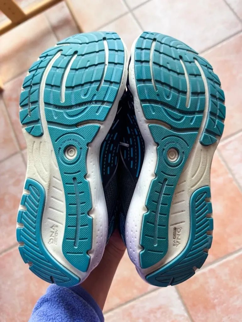 Used Brooks Glycerin 20 bike — image 2 of 5