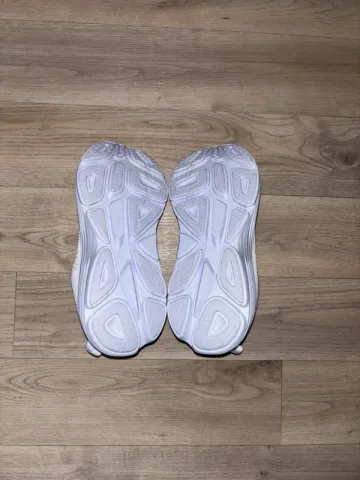 Używany White Hoka Bondi 8 bike — zdjęcie 3 z 3