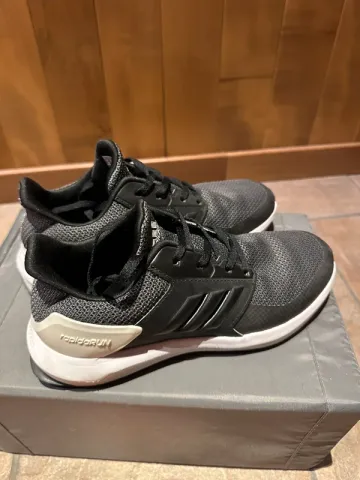 Używany Adidas Rapida Run bike — zdjęcie 1 z 5