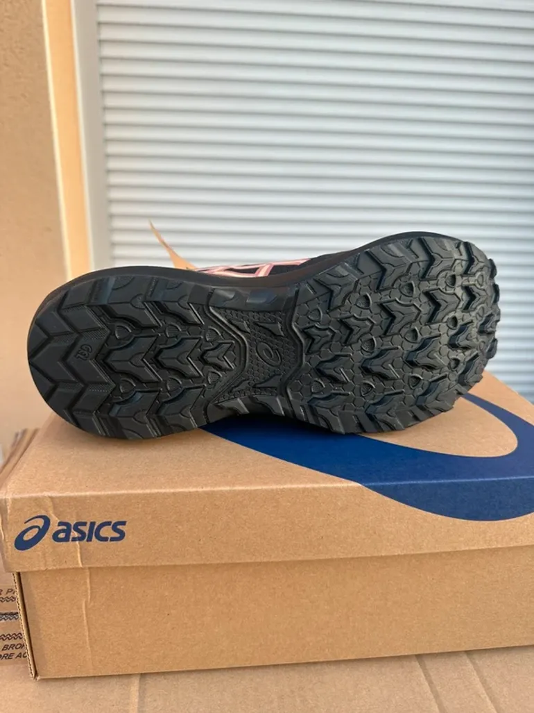 Używany Asics Gel-Venture 11 Waterproof bike — zdjęcie 4 z 6