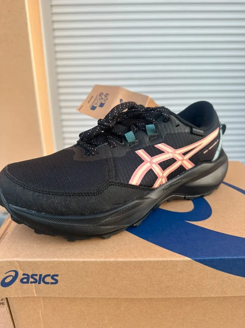 Asics Gel-Venture 11 Waterproof Running Shoes usato