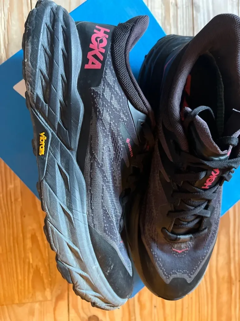 Used Hoka Speedgoat 5 GTX bike — image 4 of 10