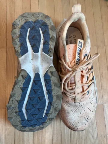 Gebrauchtes New Balance Tektrel bike — Bild 2 von 4