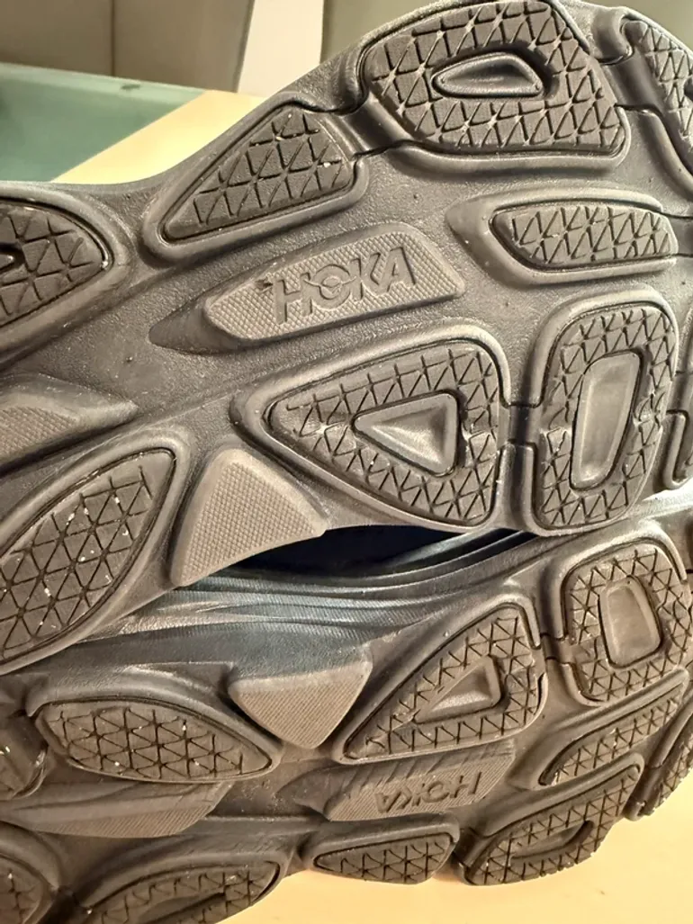 Used Hoka Bondi 8 bike — image 7 of 11