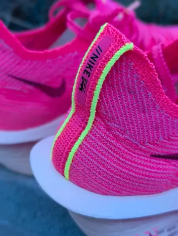 Used Nike Air Zoom Alphafly Next% 3 bike — image 2 of 9