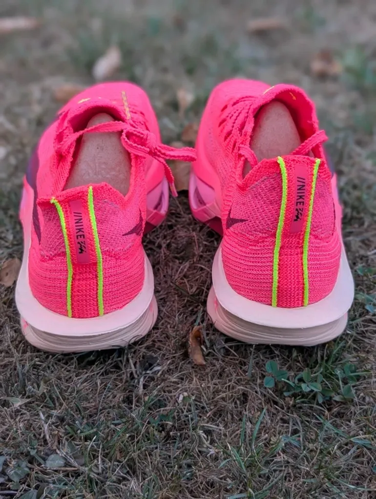 Used Nike Air Zoom Alphafly Next% 3 bike — image 4 of 9
