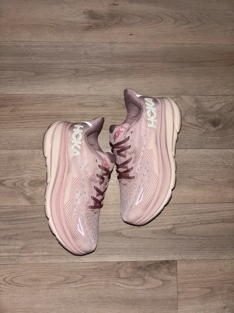 Gebrauchtes Rose Clifton 9 Running Shoes
