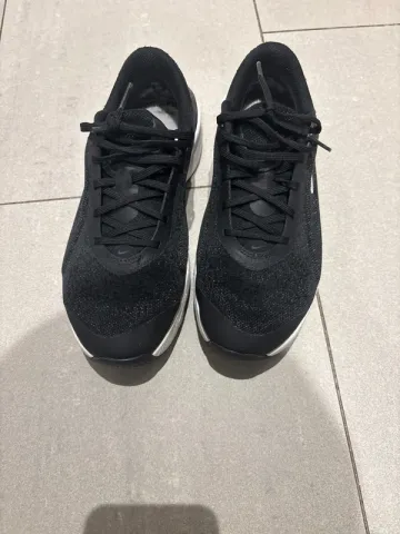 Used Nike Sportschuhe Damen bike — image 1 of 6