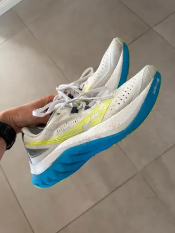 Saucony Endorphine Speed 4 bike usato — immagine 5 di 5