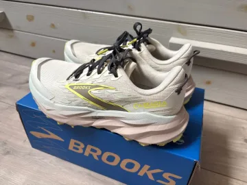Used Brooks Cascadia 19 bike — image 1 of 6