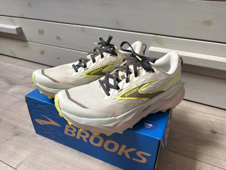 Used Brooks Cascadia 19 bike — image 2 of 6