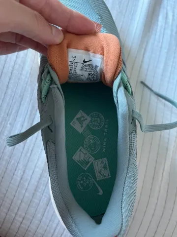 Used Nike Trailrunning Shoes bike — image 4 of 5