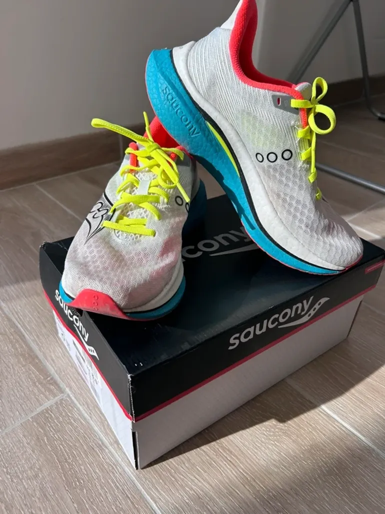 Saucony Endorphin Speed 5 2026 bike usato — immagine 2 di 6