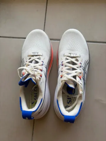 Käytetty Asics Gel-Nimbus 28 2026 bike — kuva 3 / 3