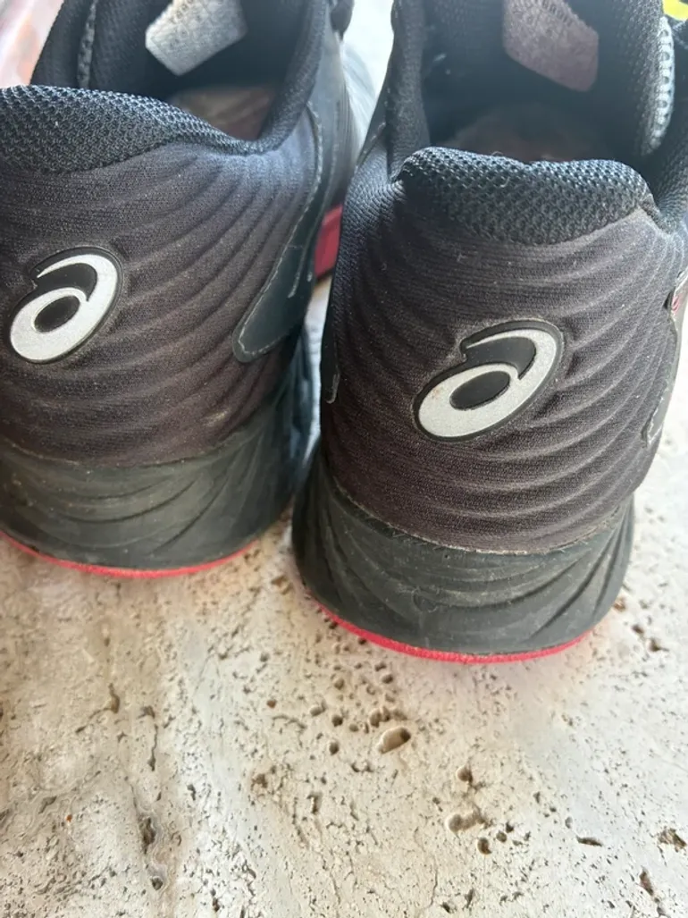 Used Asics fuzeX bike — image 2 of 9