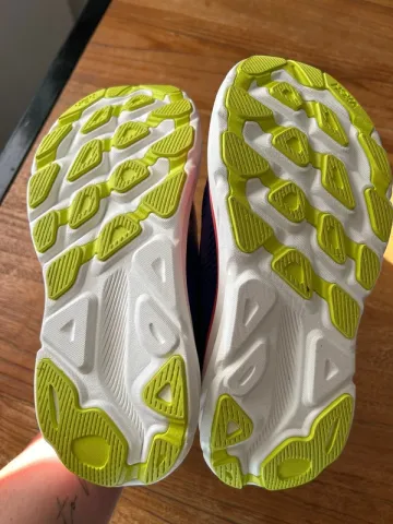 Used Hoka Trailrunning Schuhe bike — image 3 of 7