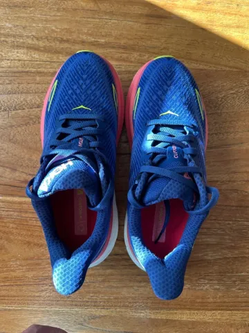 Used Hoka Trailrunning Schuhe bike — image 6 of 7