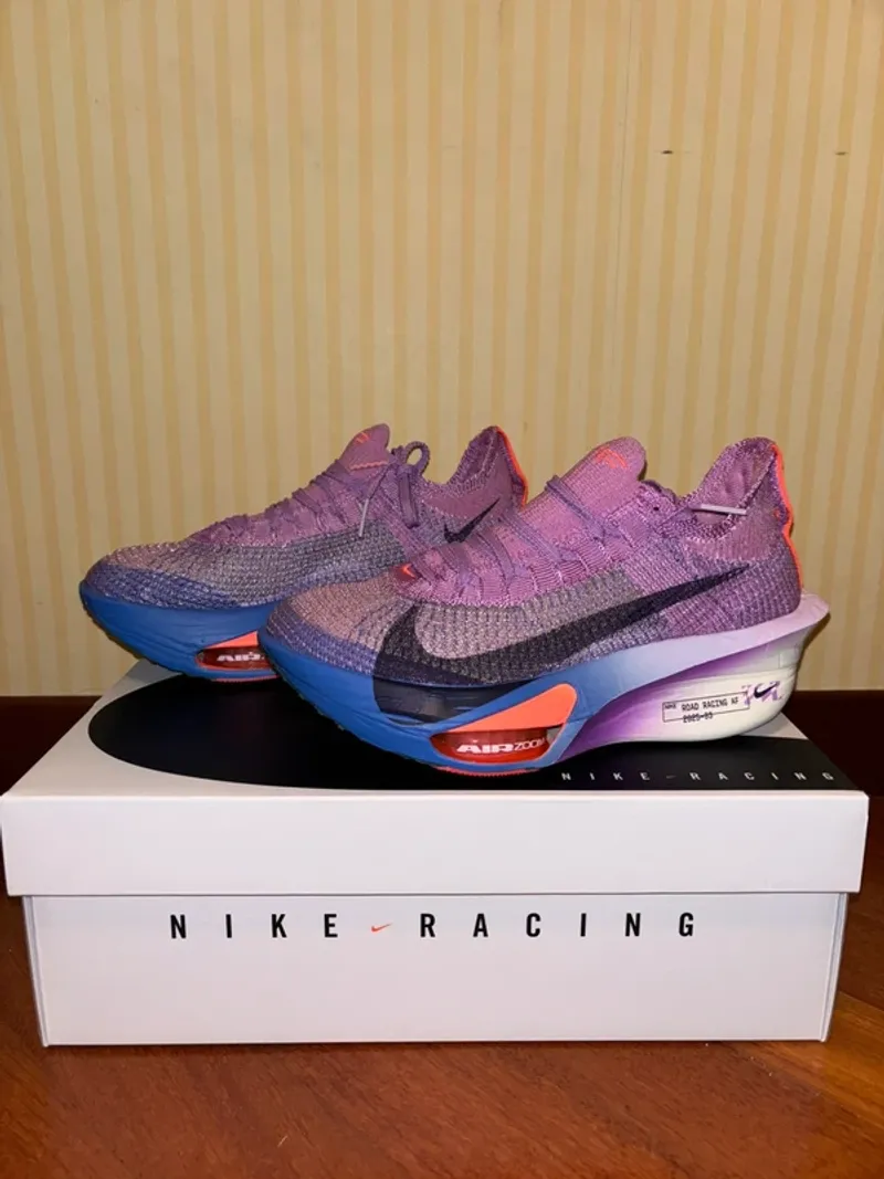 Käytetty Nike Air Zoom Alphafly Next 3% Running Shoes