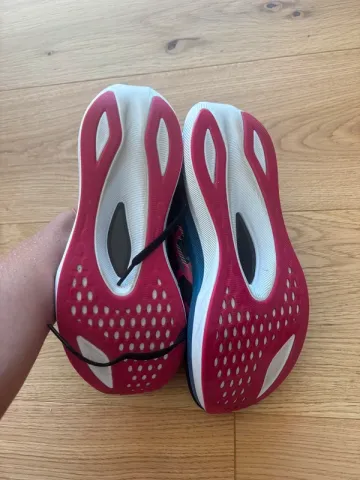 Used Asics Magic Speed 2 bike — image 4 of 6